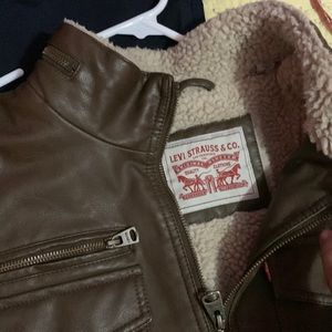 Large Levi Leather full zip jacket (RN.54163)